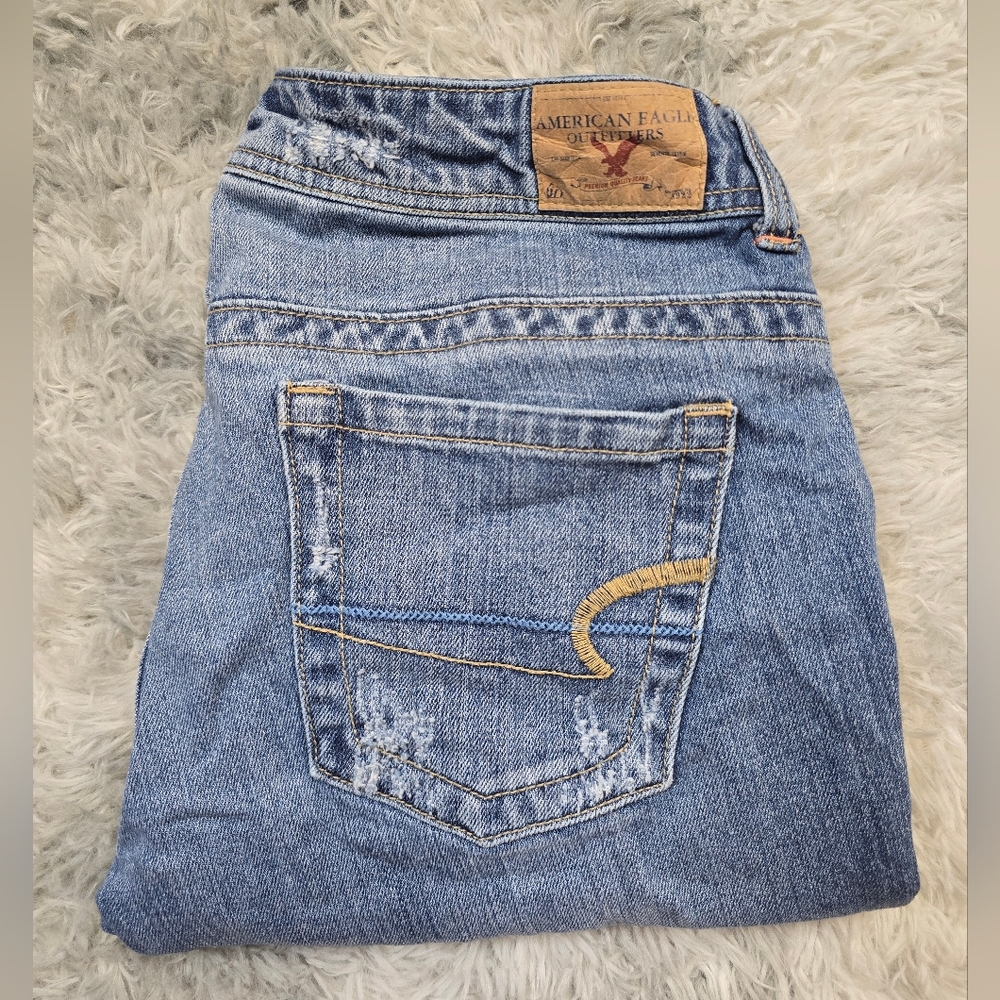 American Eagle Outfitters Light Blue Denim Shorts Y2K Bermuda Low Rise Size 10